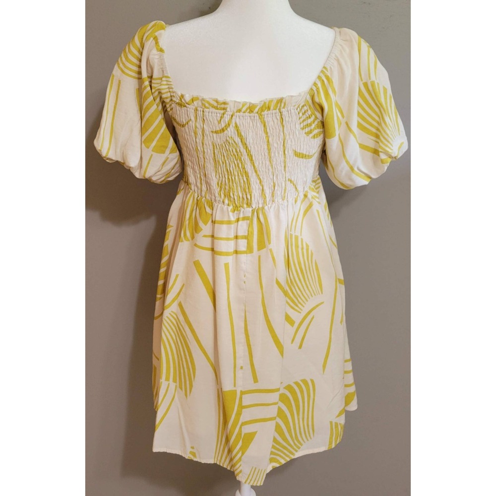 Urban Revivo Summer Babydoll Dress - Picture 2 of 7